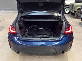 BMW 320 usata, con Touch screen