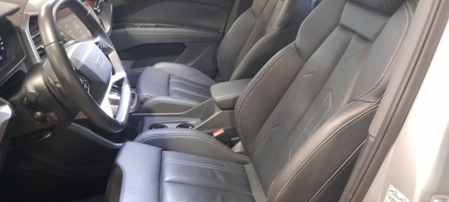 AUDI Q4 e-tron usata, con Telecamera per parcheggio assistito