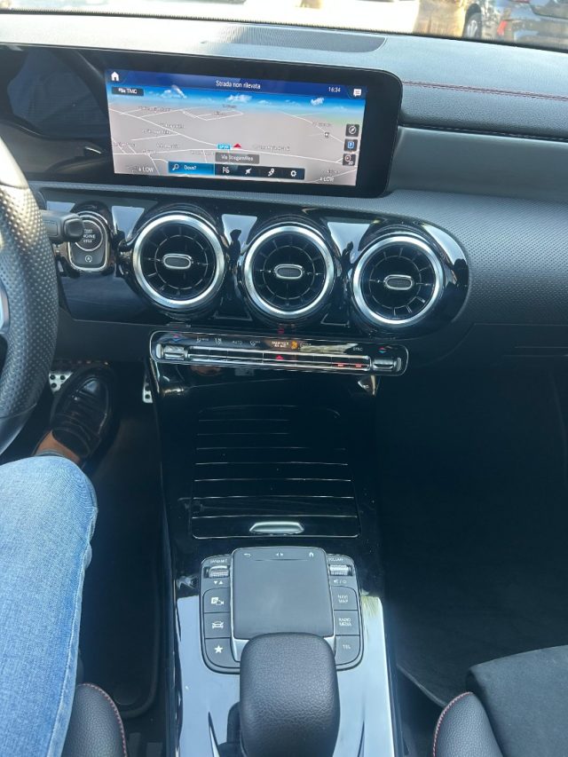 MERCEDES-BENZ CLA 220 usata, con Controllo trazione