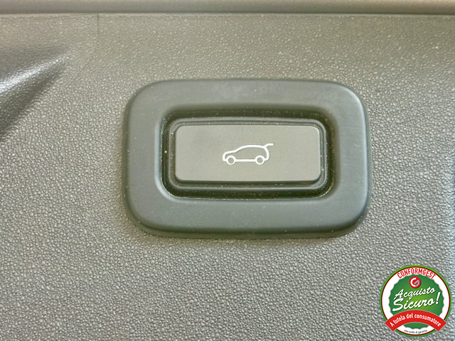 LAND ROVER Discovery Sport usata, con Touch screen