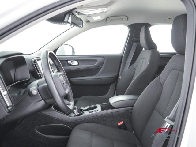 VOLVO XC40 usata 8
