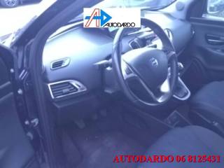 LANCIA Ypsilon usata, con Servosterzo