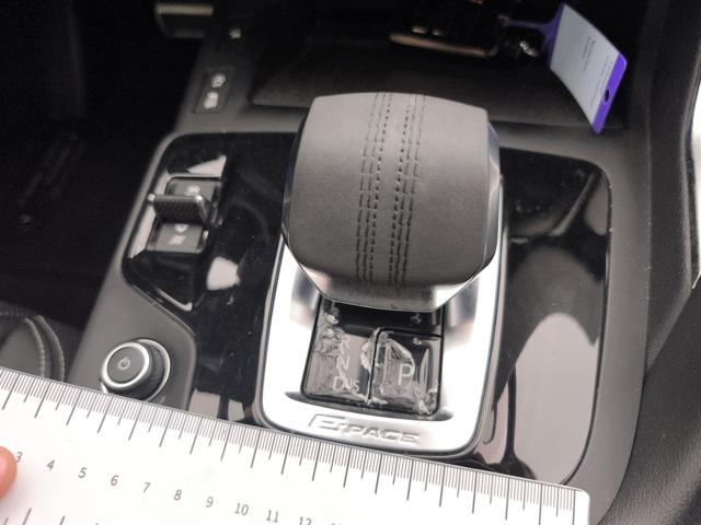 JAGUAR E-Pace usata, con Adaptive Cruise Control