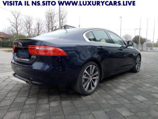 JAGUAR XE usata, con Autoradio