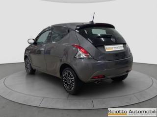 LANCIA Ypsilon usata, con Autoradio