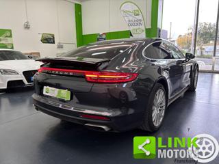 PORSCHE Panamera usata, con Autoradio