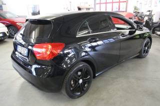 MERCEDES-BENZ A 180 usata, con Alzacristalli elettrici