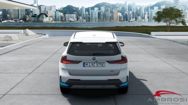 BMW iX1 usata 4