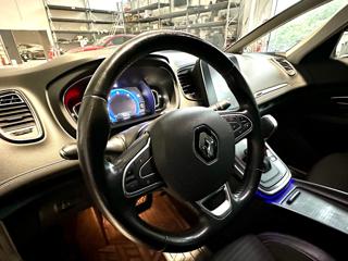 RENAULT Scenic usata, con Autoradio