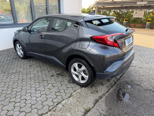 TOYOTA C-HR usata, con Climatizzatore