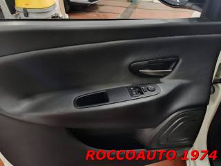LANCIA Ypsilon usata, con Autoradio digitale