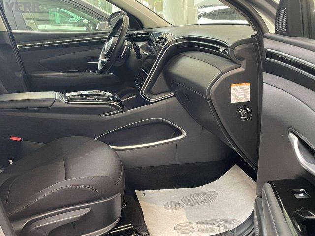 HYUNDAI Tucson usata, con Volante in pelle