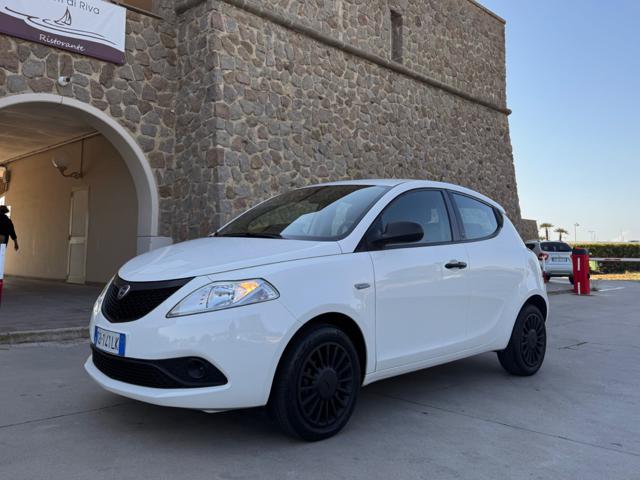 LANCIA Ypsilon usata 35