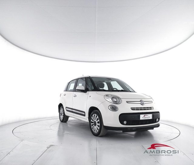 FIAT 500L usata 1