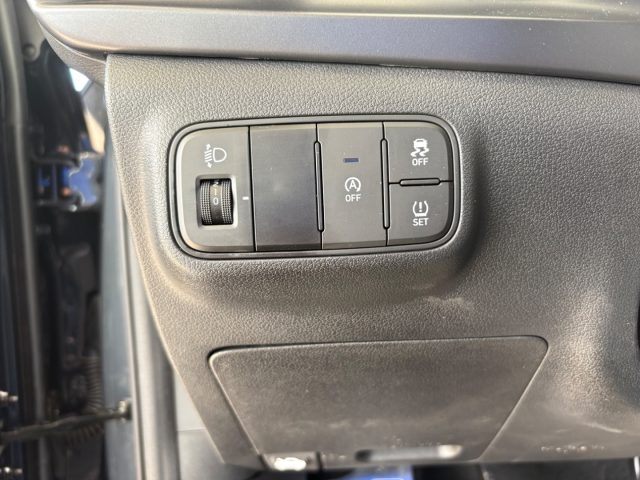 HYUNDAI Bayon usata, con Sensore di luce