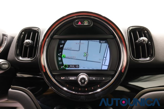 MINI Countryman usata, con Sensori di parcheggio posteriori