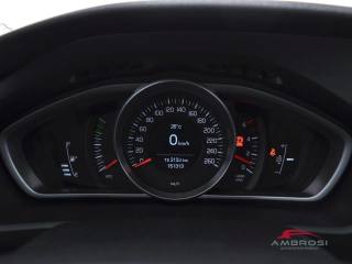 VOLVO V40 usata 12