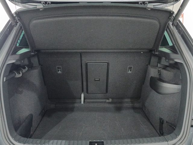 SKODA Karoq usata, con Servosterzo