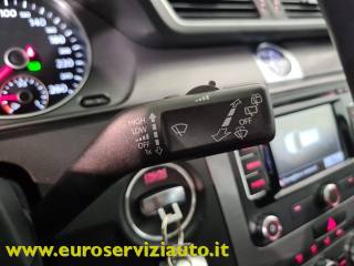 VOLKSWAGEN Passat usata 22