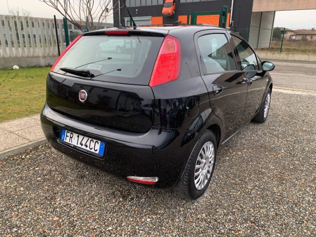FIAT Punto usata, con Autoradio