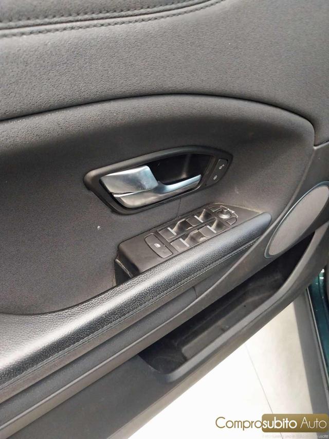 LAND ROVER Range Rover Evoque usata, con Sistema di navigazione