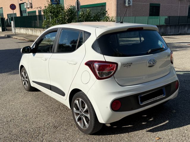 HYUNDAI i10 usata, con Autoradio