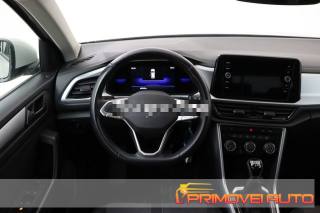 VOLKSWAGEN T-Roc usata, con Autoradio