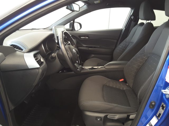 TOYOTA C-HR usata, con Alzacristalli elettrici