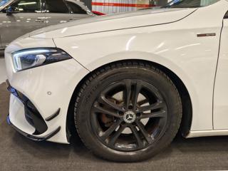 MERCEDES-BENZ A 180 usata, con Autoradio