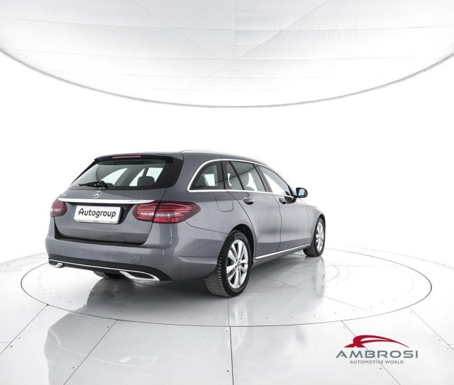 MERCEDES-BENZ CLA usata 2