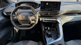 PEUGEOT 3008 usata, con Volante in pelle