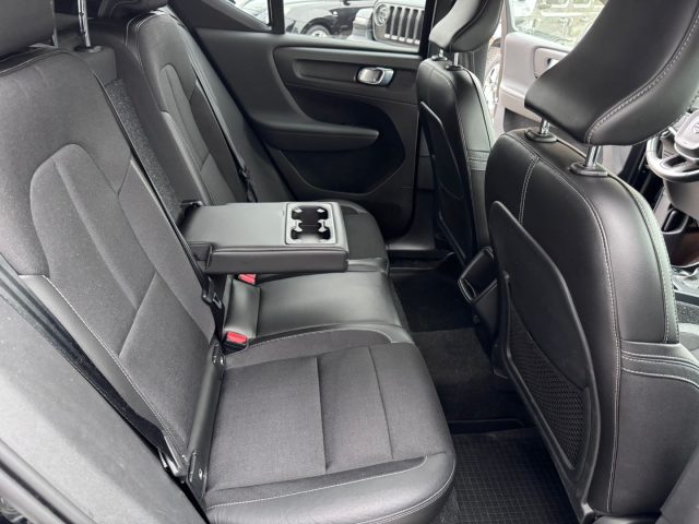 VOLVO XC40 usata, con Autoradio digitale