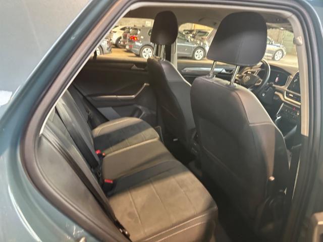 VOLKSWAGEN T-Roc usata, con Autoradio