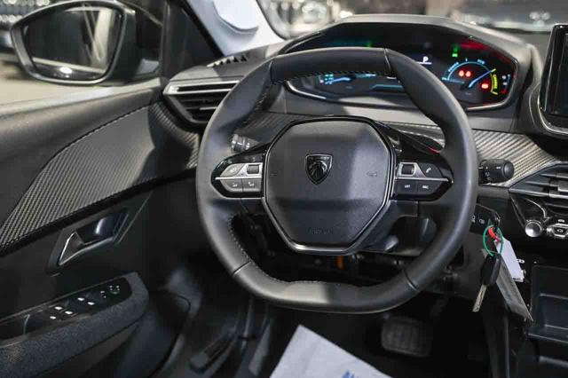 PEUGEOT 208 usata, con Touch screen