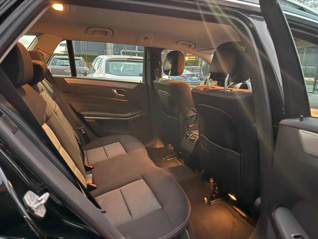 MERCEDES-BENZ E 200 usata, con Chiusura centralizzata