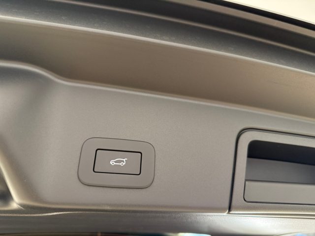 LAND ROVER Range Rover Evoque usata, con Interni in pelle