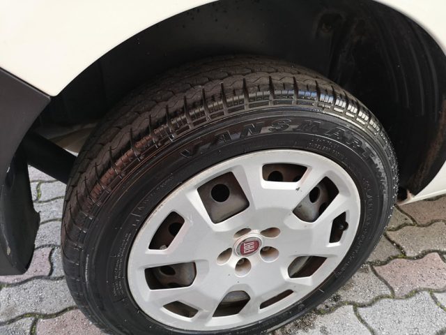 FIAT Doblo usata, con Luce d