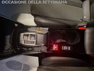 PEUGEOT 2008 usata, con Fari LED