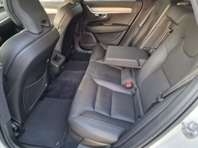 VOLVO V90 Cross Country usata, con Cronologia tagliandi