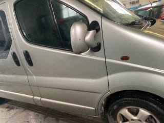 OPEL Vivaro usata, con Autoradio