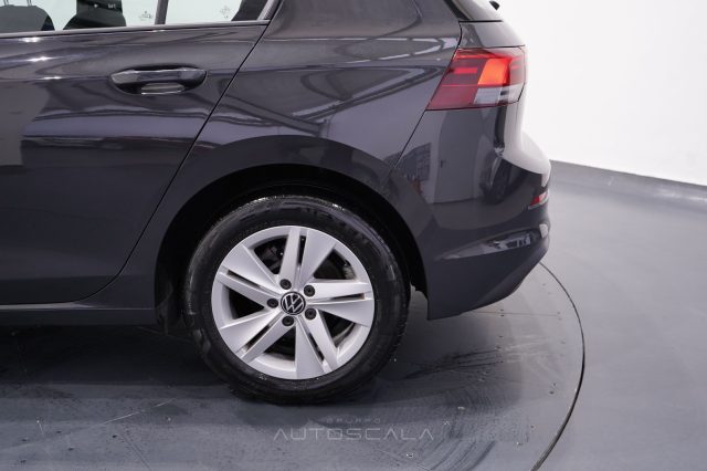VOLKSWAGEN Golf usata, con Sensori di parcheggio posteriori
