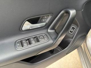 MERCEDES-BENZ CLA 180 usata, con Park Distance Control