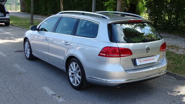 VOLKSWAGEN Passat usata, con Autoradio