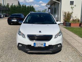 PEUGEOT 2008 usata, con Airbag