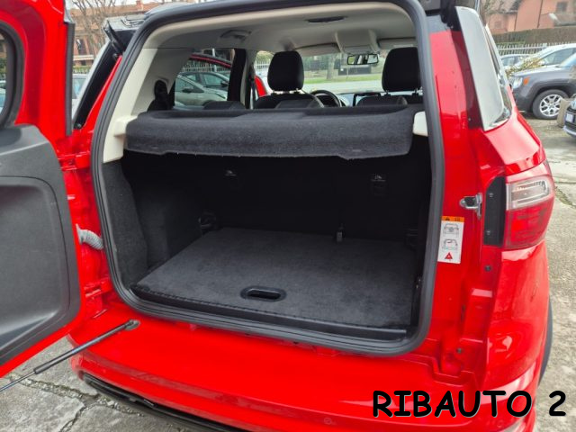 FORD EcoSport usata, con Autoradio