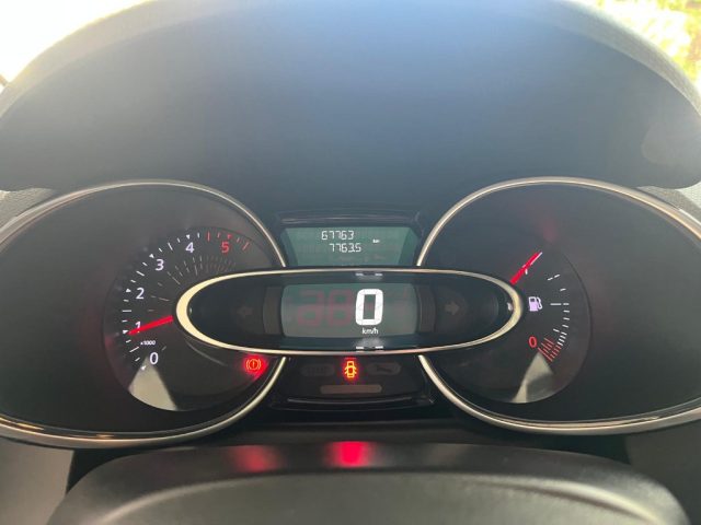 RENAULT Clio usata 14