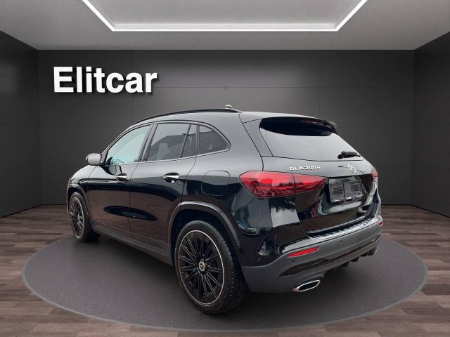 MERCEDES-BENZ GLA 200 usata, con Airbag laterali