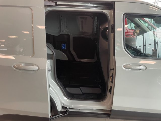 FORD Transit Courier usata, con Fendinebbia