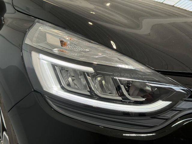 RENAULT Clio usata 27
