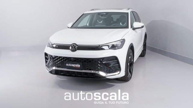 VOLKSWAGEN Tiguan usata, con Airbag laterali